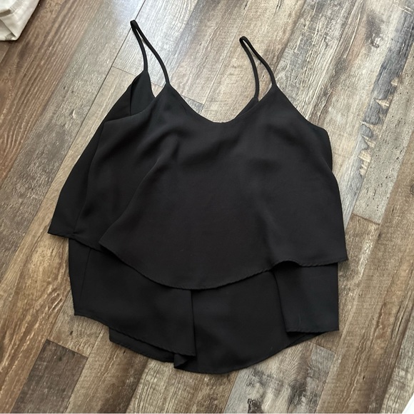 Francesca’s Tank Tops - Picture 4 of 5